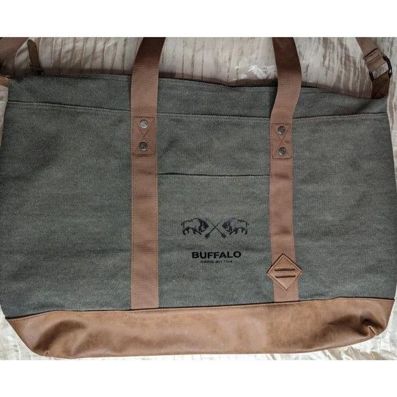 BUFFALO DAVID BITTON DUFFLE BAG, Large, Green With Leather Bottom and handles. - Picture 3 of 13